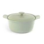 Covered stockpot cast iron green 24 cm