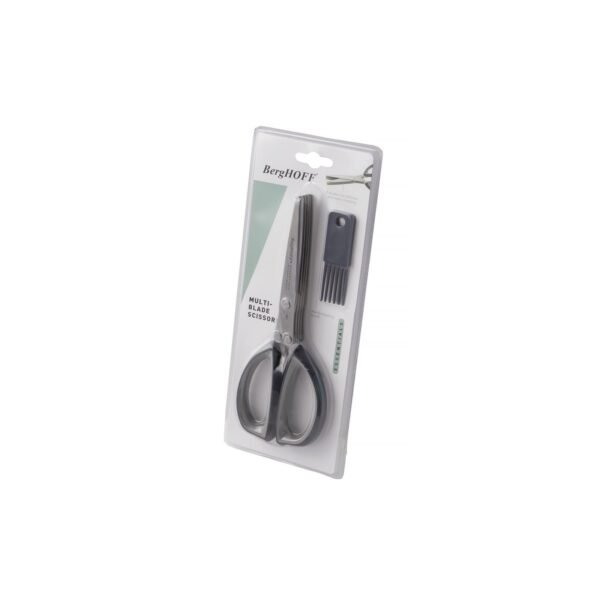 Multi-blade scissors with brush